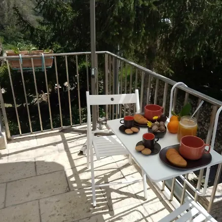 Casa Vacanze Irmino Garden Holiday home